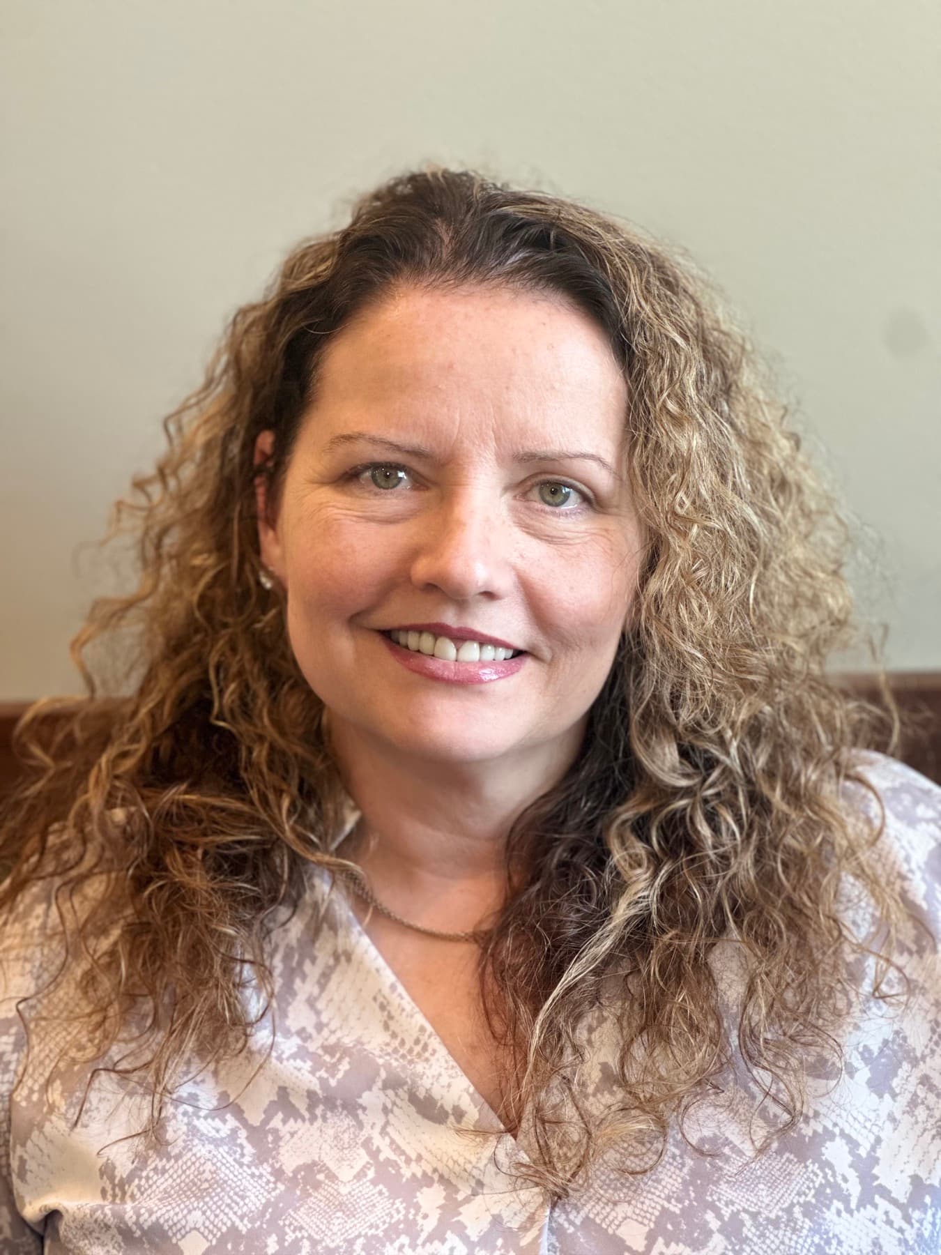 Julianne Bunora, Program Administrative Assistant